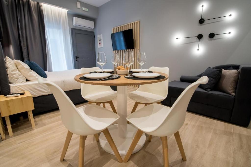 Preveza Suitestay Apartments Dodonis 28 Eksteriør bilde